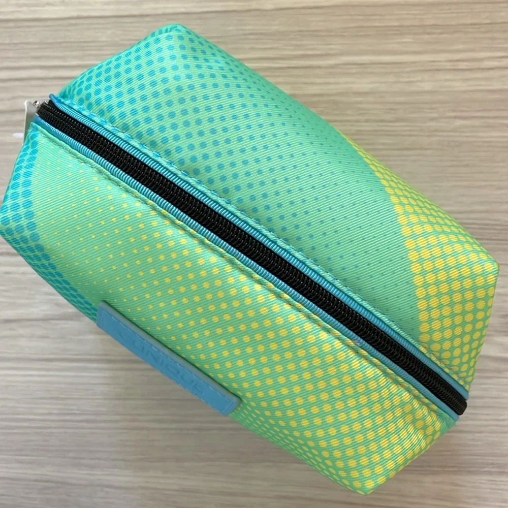 💄👛 2/$15 or 3/$20 Clinique Cosmetic Bag